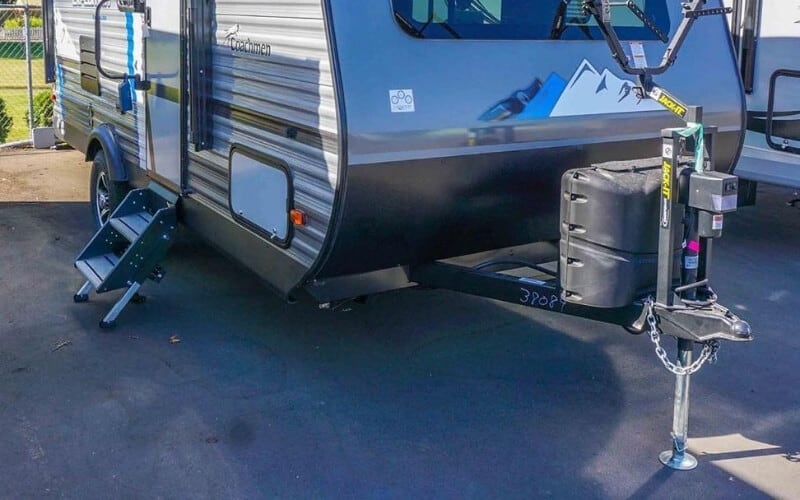Everything YOU Need to Know About Jacks from RV PandA! — Kunes RVPandA